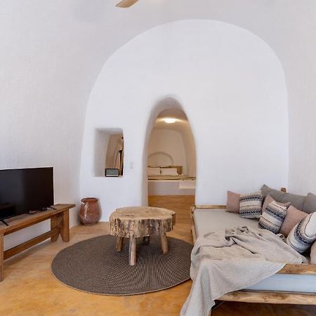 Caval II Hotel Фира Екстериор снимка